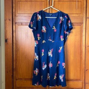 Madewell 100% Silk, Soft, Floral Dress with Tie Shoulders Size 14